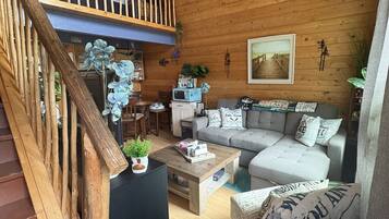 Télévision, table de tennis de table