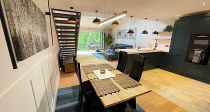 City Centre Hideaway – a tranquil retreat in the heart of Durham with terrace🍃
