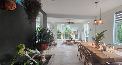 Charming 1-bedroom in fabulous Tayrona, Santa Marta with WiFi, AC