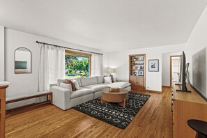 Smart TV, books - Whispering Pines - Downtown 3BR + Game Room & Yard (Delafield)