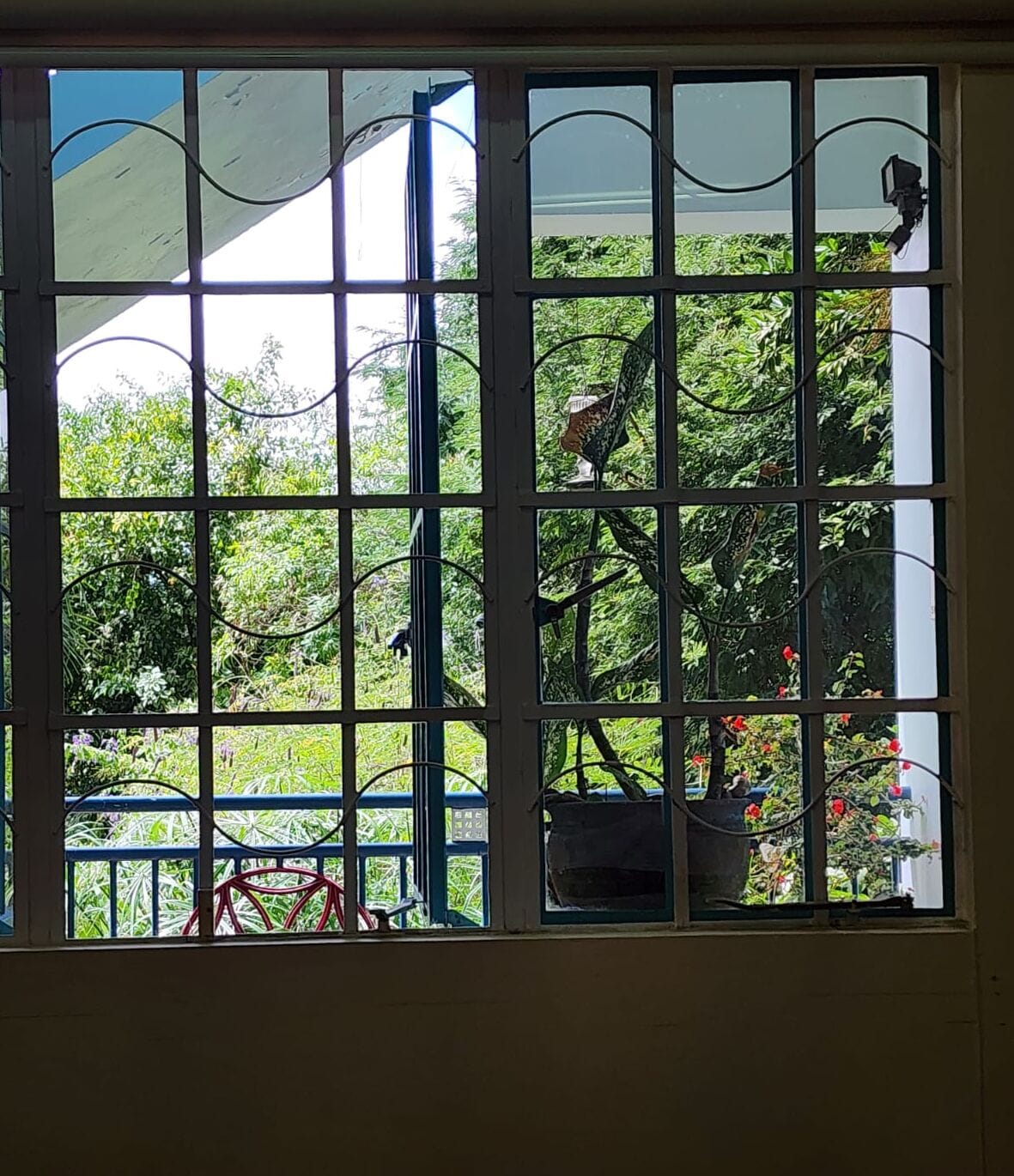 Standard Apartment, 5 Bedrooms, Mountain View | Soundproofing, iron/ironing board, free WiFi