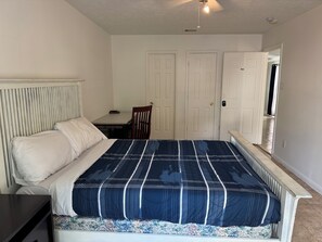 4 chambres, accès au Wi-Fi (inclus)