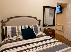 1 chambre, Wi-Fi, draps fournis