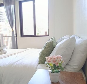 1 bedroom, WiFi, bed sheets