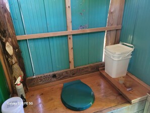 Dusche, Handtücher, Seife, Toilettenpapier