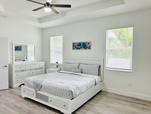 4 soverom, strykejern/-brett, wi-fi (inkludert) og sengetøy