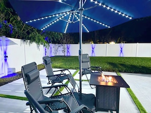 Terrace/patio - Modern Spacious 4-bedroom house with WiFi, AC in lovely Tampa (Tampa)