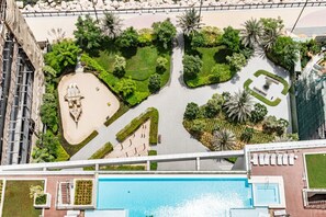 Pool - Anwa by Omniyat, 1503 | 1BR (Dubai Maritime City)