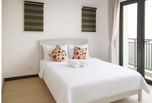 2 chambres, fer et planche à repasser, Wi-Fi, draps fournis