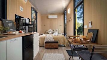 1 habitación, wifi y ropa de cama