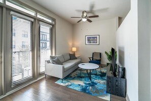 Apartment - Unwind at Cityline - Premium 1BR in Dallas (Plano)