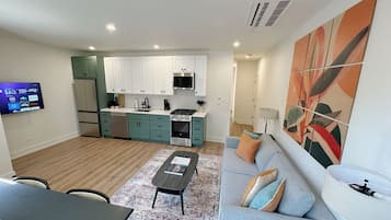 Smart TV, books, computer monitors
