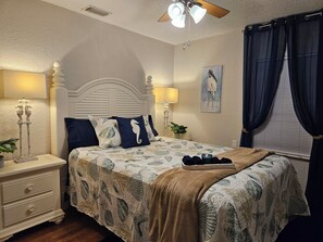 2 عدّة غرف نوم ومكتب ومكواة/لوح كي وواي فاي مجانًا