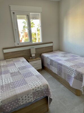 公寓 | 2 多间卧室、熨斗/熨衣板
