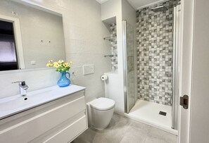 Apartment | Bathroom | Hair dryer - Modern Home Near Playa Flamenca (Torrevieja)