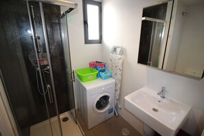 Apartment | Bathroom - Apartment in La Zenia Area (Orihuela)