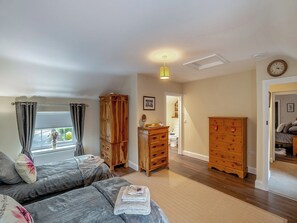 2 bedrooms, free WiFi