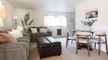 Smart TV, table tennis, books