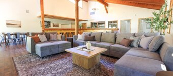 Wilderness West Resort Cabin 4