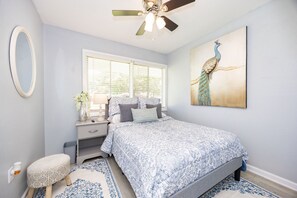 3 soverom, safe på rommet, strykejern/-brett og wi-fi (inkludert)