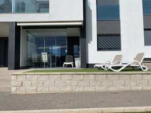Exterior detail - Comfortable Retreat in Punta Prima (Torrevieja)