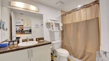 Regadera y secadora de cabello