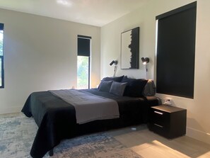 2 Schlafzimmer, Schreibtisch, Bügeleisen/Bügelbrett, kostenloses WLAN