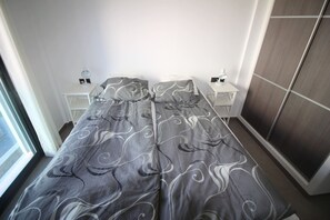 Apartment | 2 bedrooms, iron/ironing board - Stay Near La Zenia Beach (Orihuela)