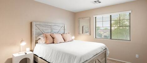 5 bedrooms, desk, iron/ironing board, travel cot