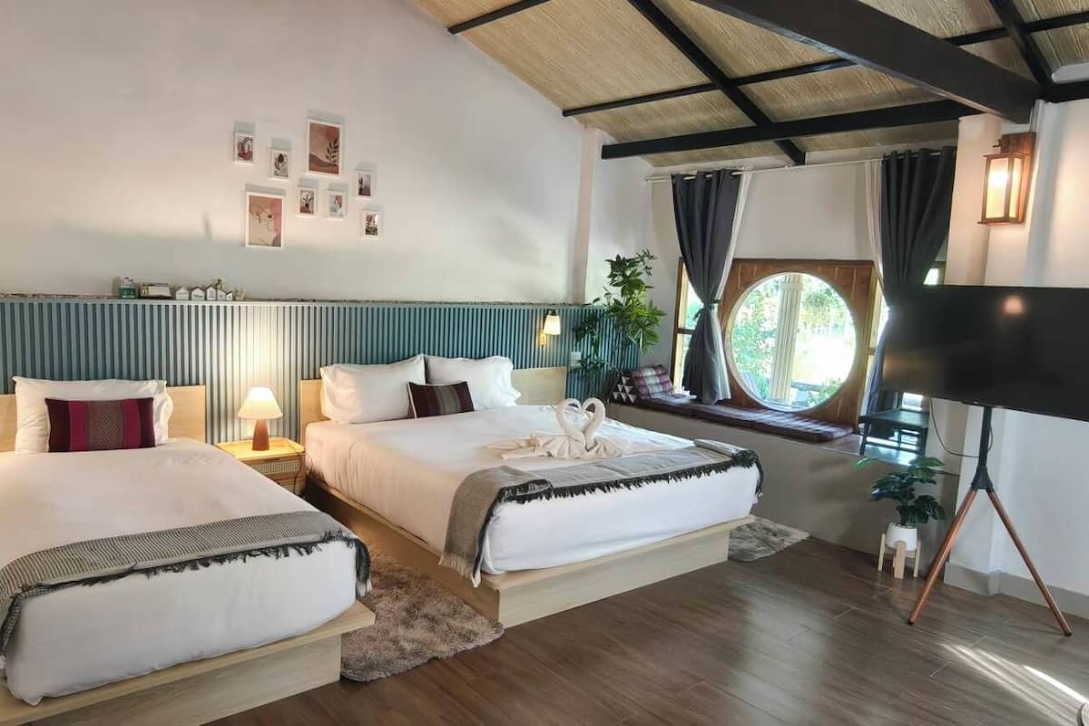 Luxury House | Desk, free WiFi