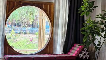 Escrivaninha, Wi-Fi de cortesia