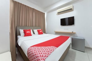 Deluxe Room | Free WiFi - Sg Rengit City Resort 3 (Pengerang)