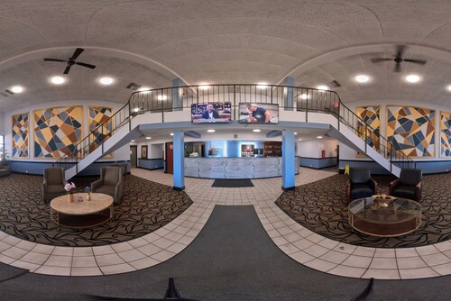  Coratel Inn and Suites By Jasper La Crosse