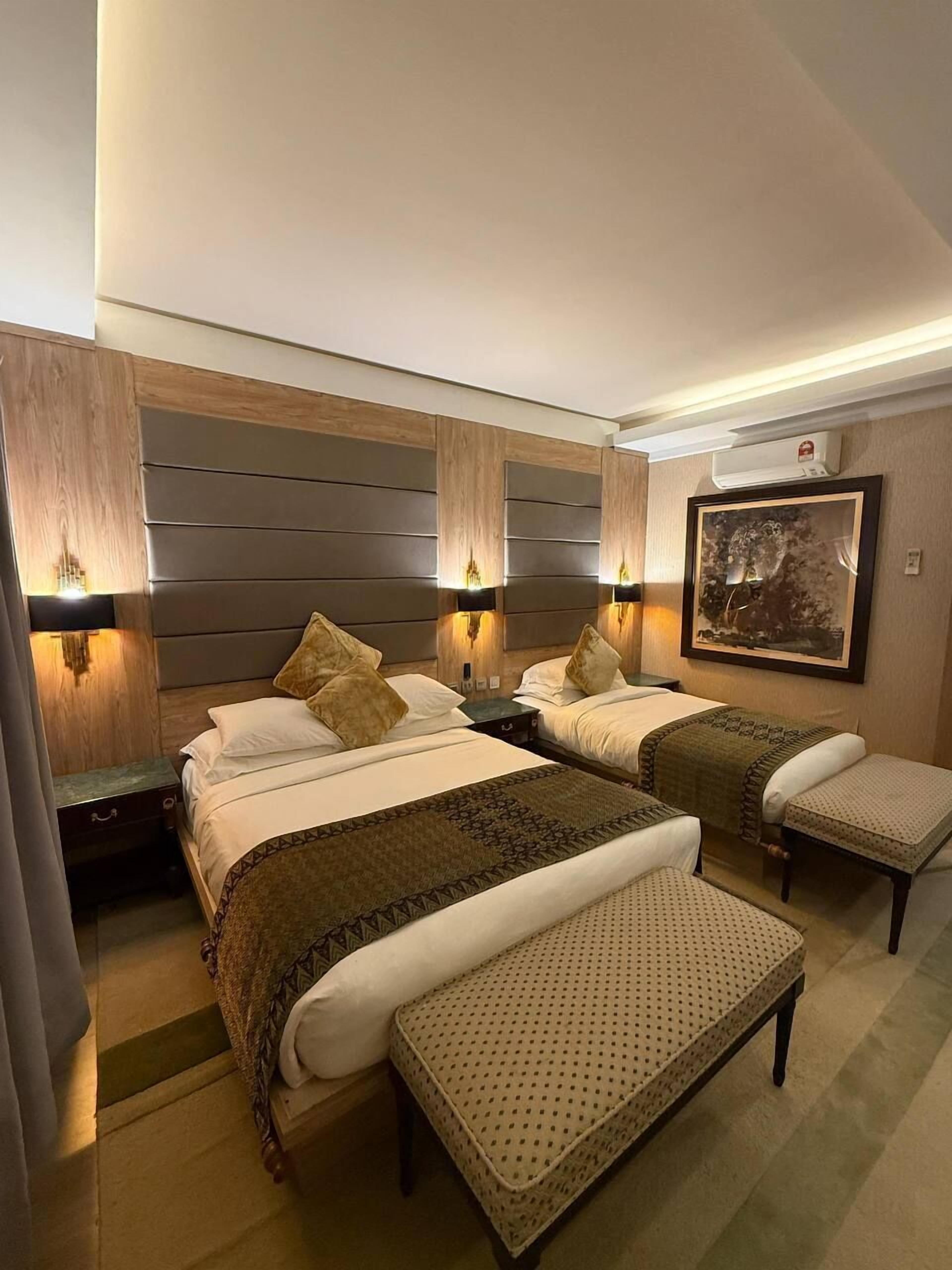 Premium Triple Room | Bed sheets