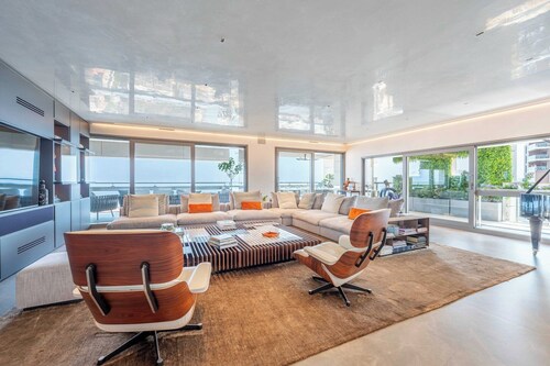 Luxuriöse 5BR 10p Wohnung mit Terrasse Monaco