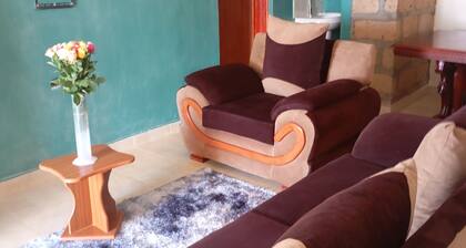 Charming 3-bedroom building with WiFi and fitness room in Naivasha