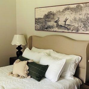 4 chambres, fer et planche à repasser, Wi-Fi, draps fournis