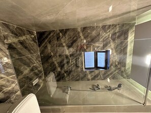 Shower - Charming Amman Apartment with Central AC (Amman)