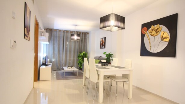Dining - 2 Bedroom Apartment in Torrevieja (Torrevieja)
