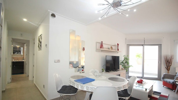 Dining - Apartment Near Punta Prima Beach (Torrevieja)