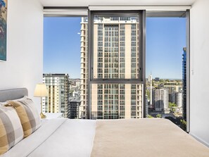 2 makuuhuonetta, silitysrauta/-lauta, Wi-Fi, vuodevaatteet