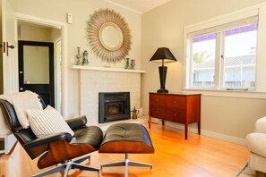 Living area - Taimana | Waiheke Island (Waiheke Island)