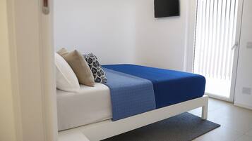 1 chambre, fer et planche Ă repasser, Wi-Fi, draps fournis