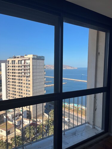 Just like home in Oran, with an exceptional sea view to boot!