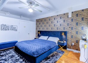 1 bedroom, desk, iron/ironing board, free WiFi