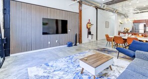 تلفزيون ذكي