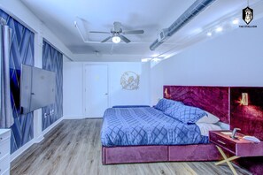 1 bedroom, desk, iron/ironing board, free WiFi - BRAND NEW Modern Spacious Loft in Downtown with free parking (Memphis)