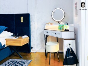 1 chambre, bureau, fer et planche à repasser, Wi-Fi gratuit