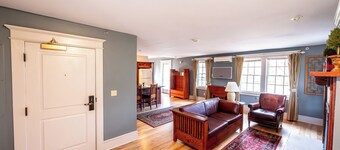 2 Units | Unwind in a Peaceful Haven | Explore the Beauty of the Poconos