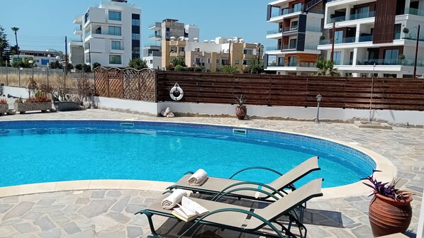 Utomhuspool